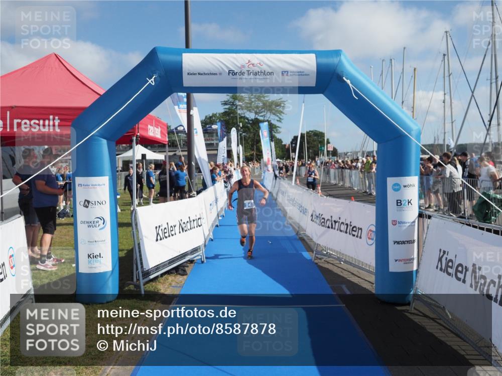 17.08.2025 - KN Förde Triathlon 2025 MichiJ http://msf.ph/oto/8587878 17.08.2025 10:28:15 Laufen 145 meine-sportfotos.de