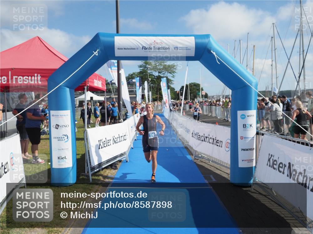 17.08.2025 - KN Förde Triathlon 2025 MichiJ http://msf.ph/oto/8587898 17.08.2025 10:28:16 Laufen 145 meine-sportfotos.de