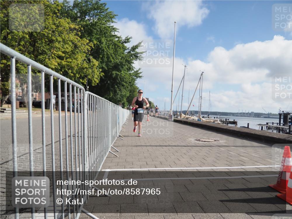 17.08.2025 - KN Förde Triathlon 2025 KatJ http://msf.ph/oto/8587965 17.08.2025 10:13:44 Laufen 137, 221 meine-sportfotos.de