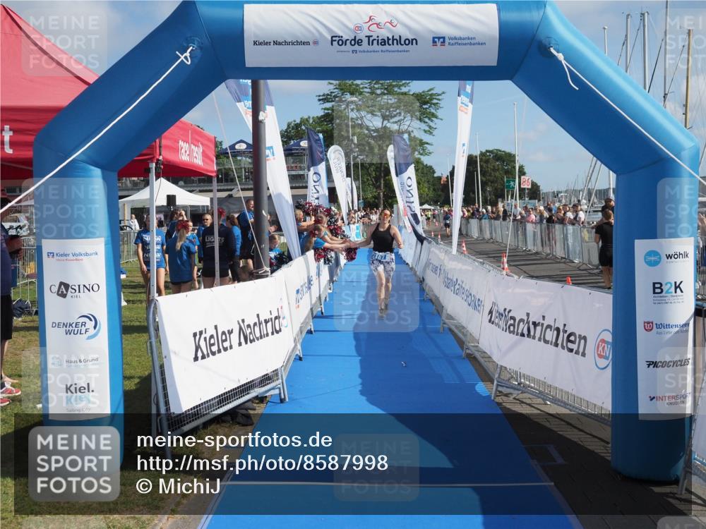 17.08.2025 - KN Förde Triathlon 2025 MichiJ http://msf.ph/oto/8587998 17.08.2025 10:28:46 Laufen 107 meine-sportfotos.de