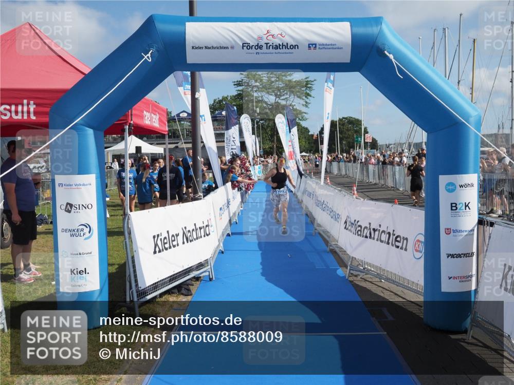 17.08.2025 - KN Förde Triathlon 2025 MichiJ http://msf.ph/oto/8588009 17.08.2025 10:28:46 Laufen 107 meine-sportfotos.de