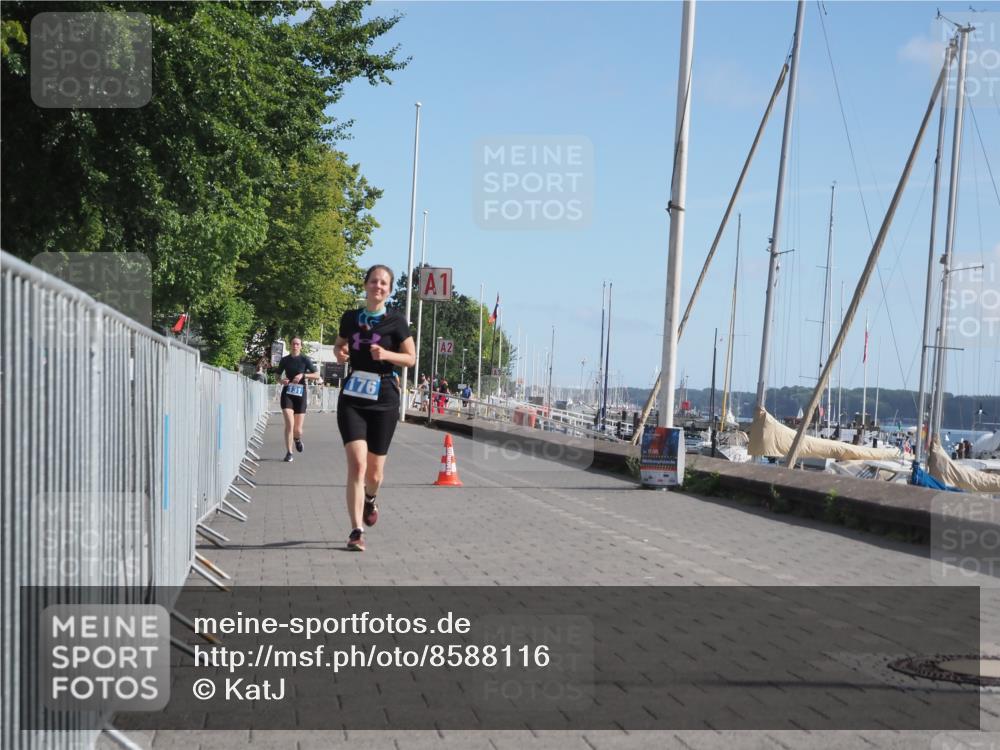 17.08.2025 - KN Förde Triathlon 2025 KatJ http://msf.ph/oto/8588116 17.08.2025 10:38:42 Laufen 131, 163, 176 meine-sportfotos.de