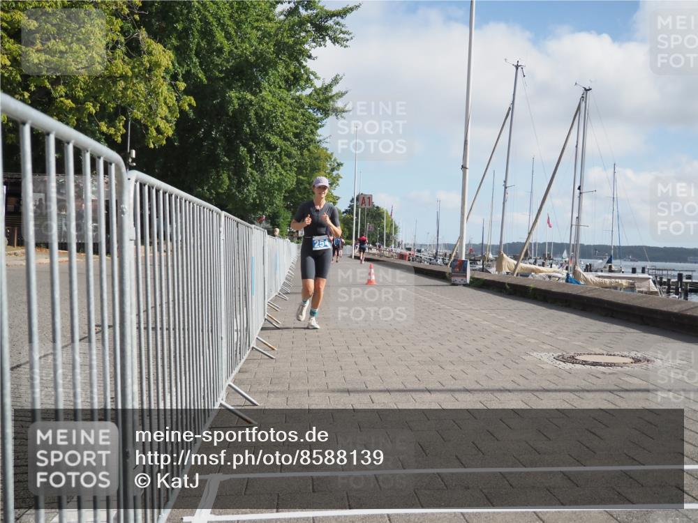 17.08.2025 - KN Förde Triathlon 2025 KatJ http://msf.ph/oto/8588139 17.08.2025 10:14:08 Laufen 145, 254 meine-sportfotos.de
