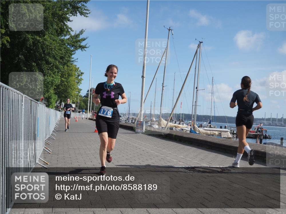 17.08.2025 - KN Förde Triathlon 2025 KatJ http://msf.ph/oto/8588189 17.08.2025 10:38:45 Laufen 131, 176 meine-sportfotos.de