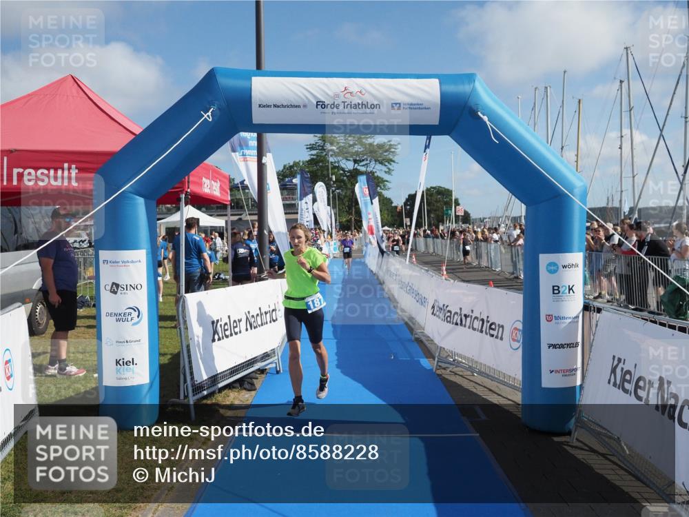 17.08.2025 - KN Förde Triathlon 2025 MichiJ http://msf.ph/oto/8588228 17.08.2025 10:29:12 Laufen 187 meine-sportfotos.de