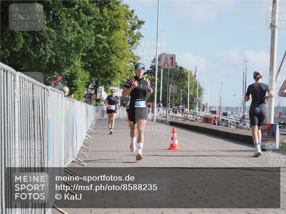 17.08.2025 - KN Förde Triathlon 2025 KatJ http://msf.ph/oto/8588235 17.08.2025 10:14:17 Laufen 166, 202 meine-sportfotos.de