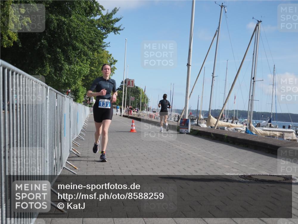 17.08.2025 - KN Förde Triathlon 2025 KatJ http://msf.ph/oto/8588259 17.08.2025 10:38:49 Laufen 131 meine-sportfotos.de