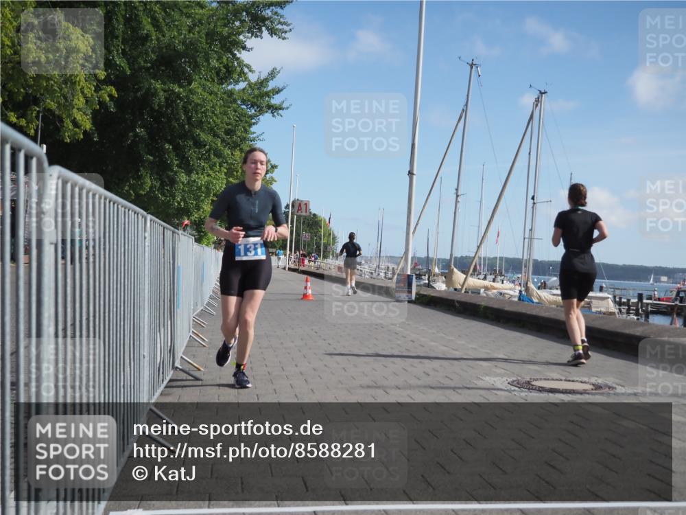 17.08.2025 - KN Förde Triathlon 2025 KatJ http://msf.ph/oto/8588281 17.08.2025 10:38:50 Laufen 131 meine-sportfotos.de