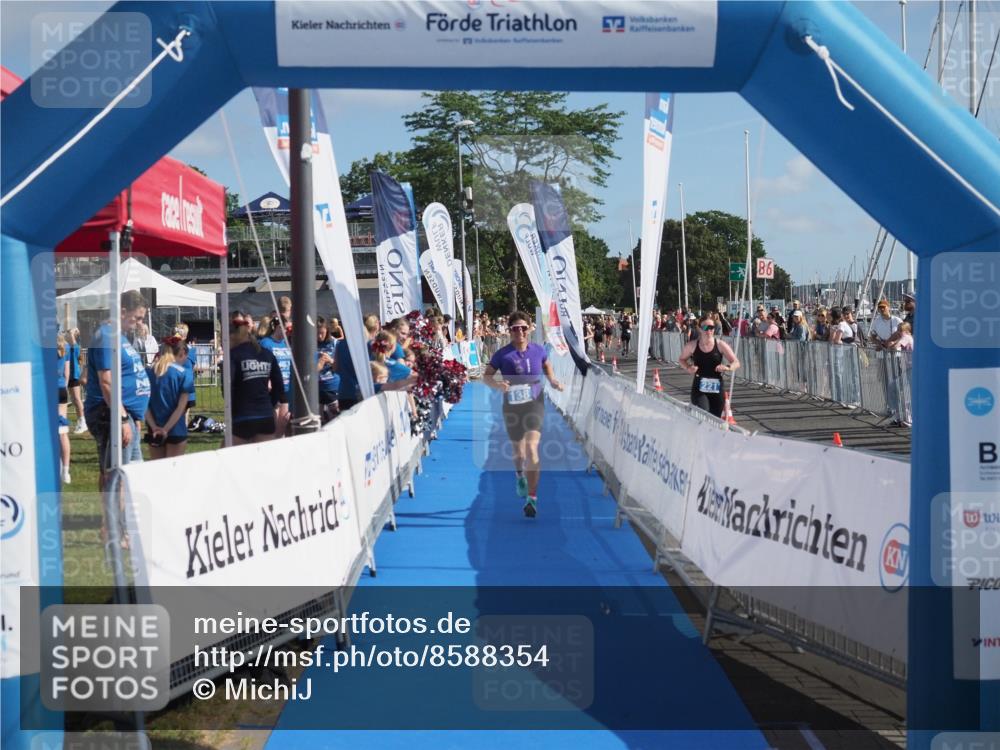 17.08.2025 - KN Förde Triathlon 2025 MichiJ http://msf.ph/oto/8588354 17.08.2025 10:29:16 Laufen 138, 187 meine-sportfotos.de
