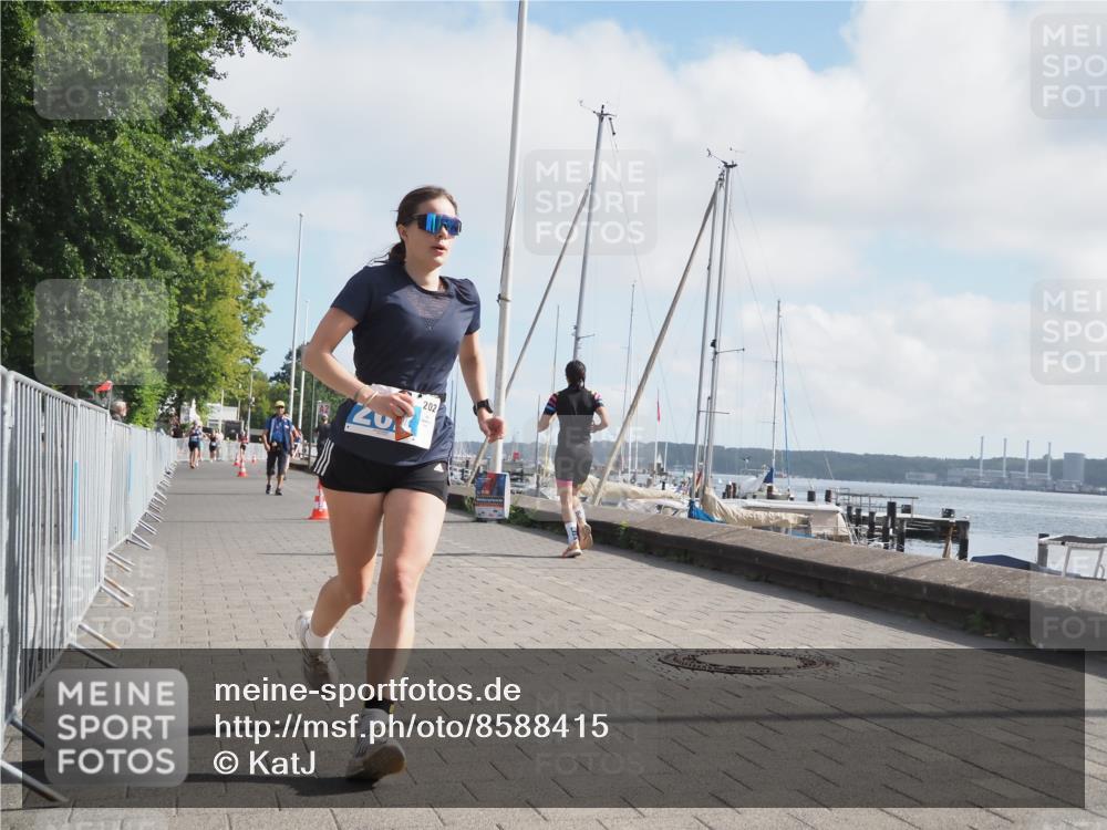 17.08.2025 - KN Förde Triathlon 2025 KatJ http://msf.ph/oto/8588415 17.08.2025 10:14:26 Laufen 202 meine-sportfotos.de