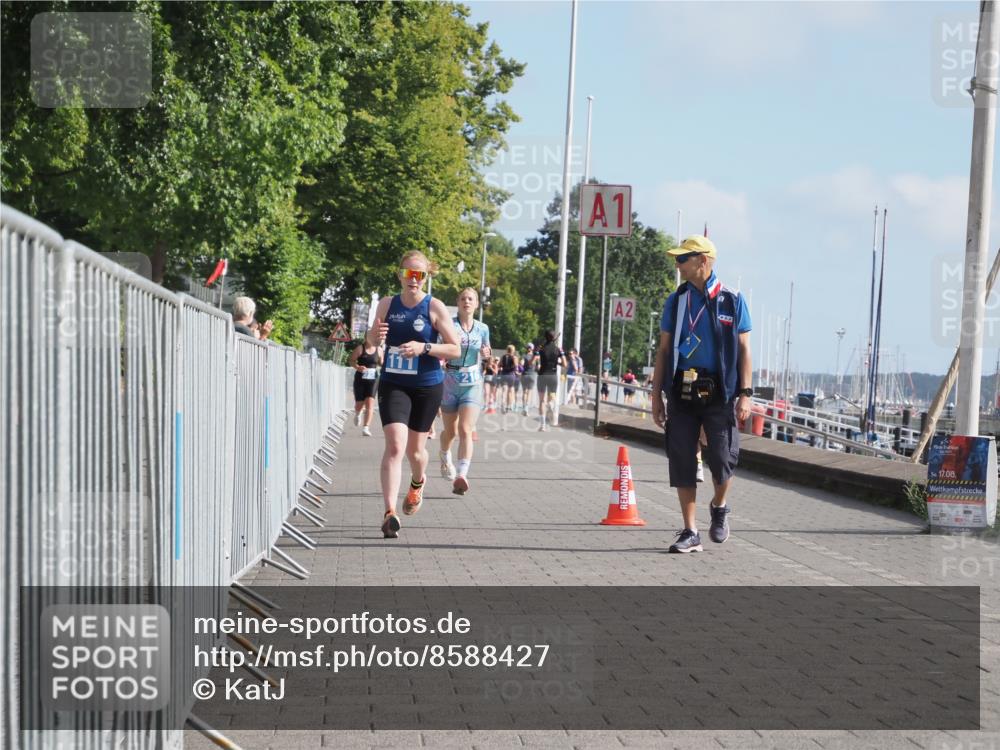 17.08.2025 - KN Förde Triathlon 2025 KatJ http://msf.ph/oto/8588427 17.08.2025 10:14:36 Laufen 111, 216 meine-sportfotos.de