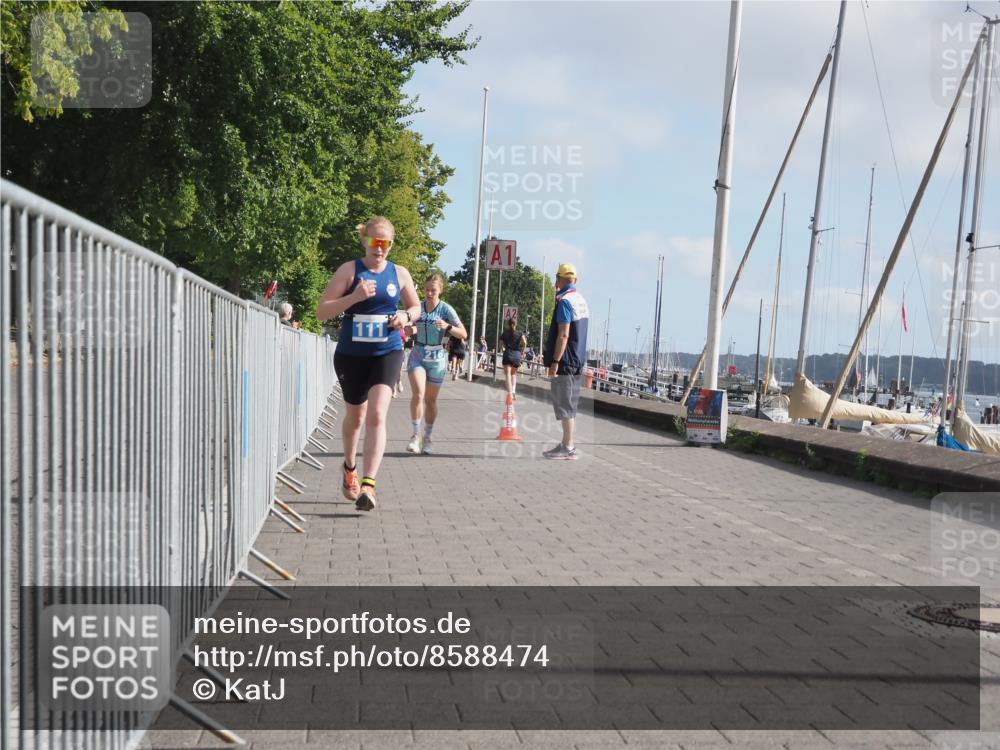 17.08.2025 - KN Förde Triathlon 2025 KatJ http://msf.ph/oto/8588474 17.08.2025 10:14:38 Laufen 111, 119, 216 meine-sportfotos.de