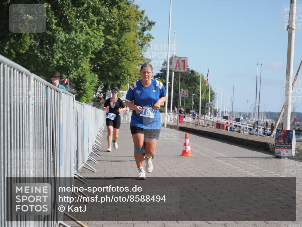 17.08.2025 - KN Förde Triathlon 2025 KatJ http://msf.ph/oto/8588494 17.08.2025 10:39:35 Laufen 142, 156, 186 meine-sportfotos.de