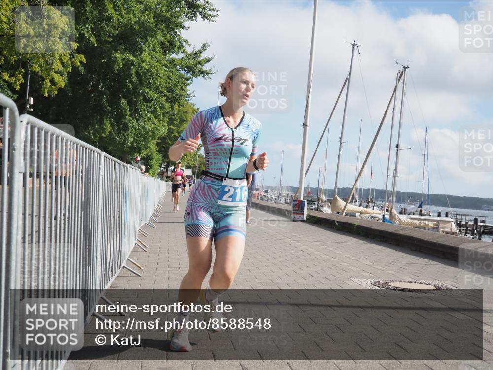 17.08.2025 - KN Förde Triathlon 2025 KatJ http://msf.ph/oto/8588548 17.08.2025 10:14:42 Laufen 111, 119, 216, 223 meine-sportfotos.de