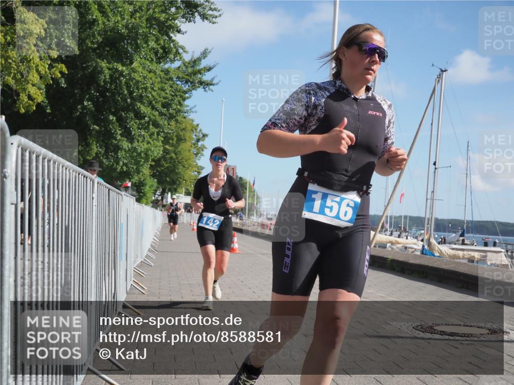 17.08.2025 - KN Förde Triathlon 2025 KatJ http://msf.ph/oto/8588581 17.08.2025 10:39:42 Laufen 142, 156, 159, 186 meine-sportfotos.de