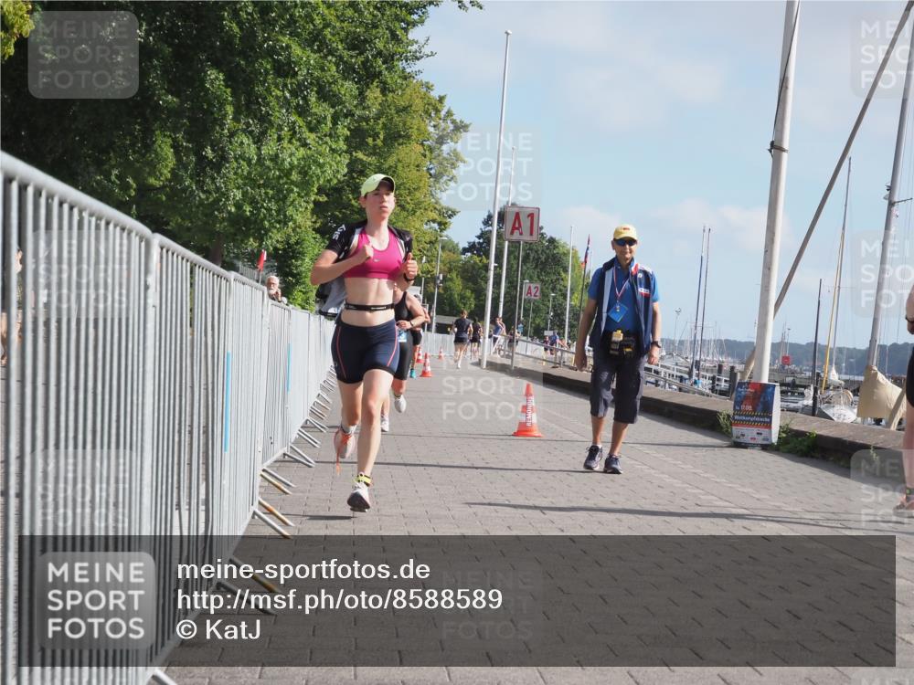 17.08.2025 - KN Förde Triathlon 2025 KatJ http://msf.ph/oto/8588589 17.08.2025 10:14:45 Laufen 119, 216, 223 meine-sportfotos.de
