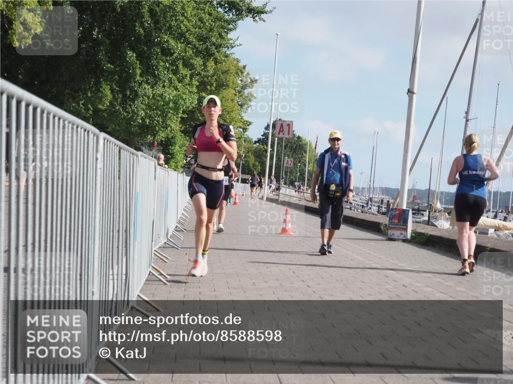 17.08.2025 - KN Förde Triathlon 2025 KatJ http://msf.ph/oto/8588598 17.08.2025 10:14:45 Laufen 119, 216, 223 meine-sportfotos.de