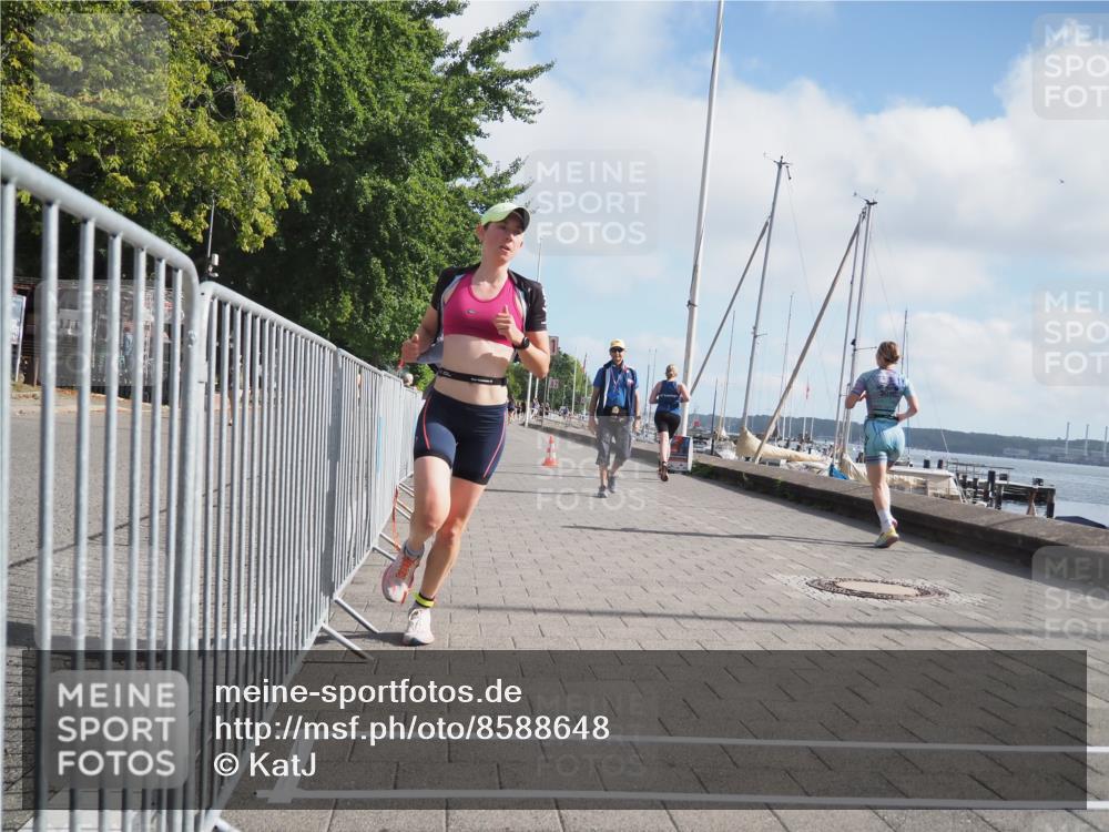17.08.2025 - KN Förde Triathlon 2025 KatJ http://msf.ph/oto/8588648 17.08.2025 10:14:47 Laufen 114, 119, 223 meine-sportfotos.de