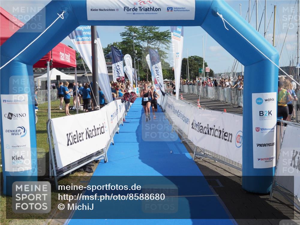 17.08.2025 - KN Förde Triathlon 2025 MichiJ http://msf.ph/oto/8588680 17.08.2025 10:30:51 Laufen 128, 204 meine-sportfotos.de