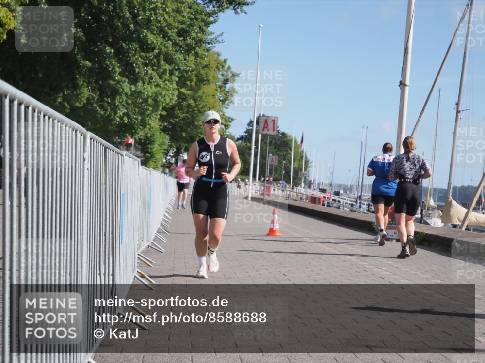 17.08.2025 - KN Förde Triathlon 2025 KatJ http://msf.ph/oto/8588688 17.08.2025 10:39:48 Laufen 159 meine-sportfotos.de