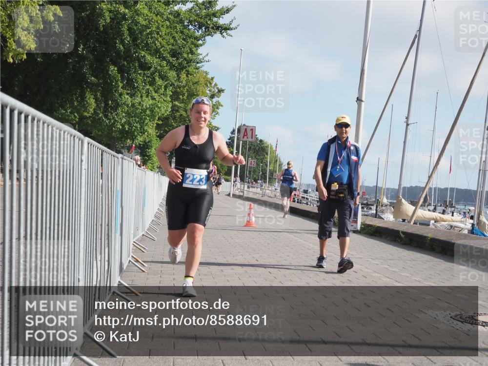17.08.2025 - KN Förde Triathlon 2025 KatJ http://msf.ph/oto/8588691 17.08.2025 10:14:49 Laufen 114, 119, 223 meine-sportfotos.de