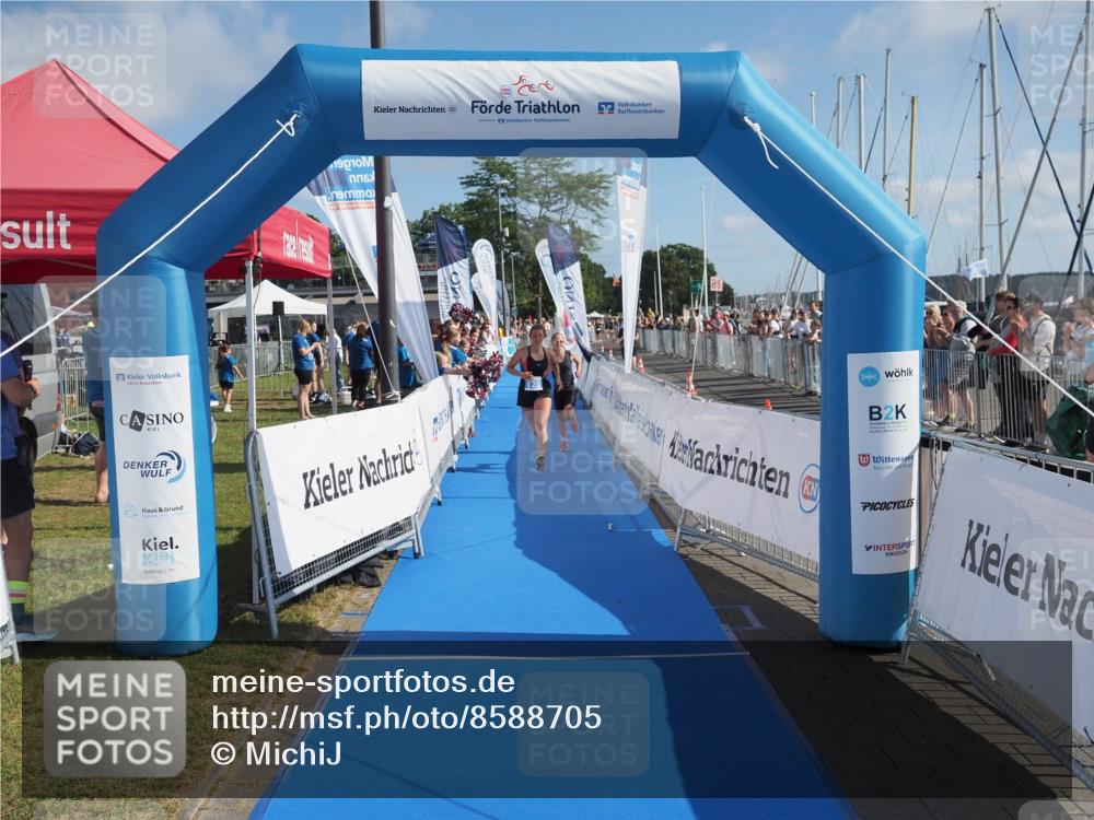 17.08.2025 - KN Förde Triathlon 2025 MichiJ http://msf.ph/oto/8588705 17.08.2025 10:30:52 Laufen 128, 204 meine-sportfotos.de