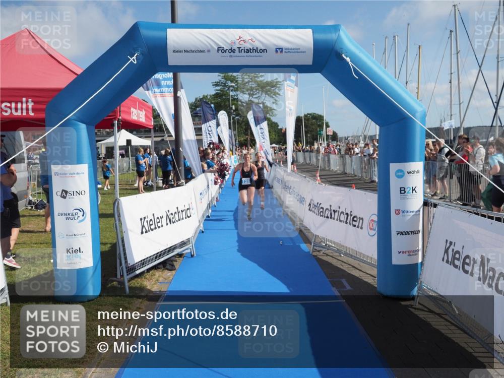 17.08.2025 - KN Förde Triathlon 2025 MichiJ http://msf.ph/oto/8588710 17.08.2025 10:30:52 Laufen 128, 204 meine-sportfotos.de