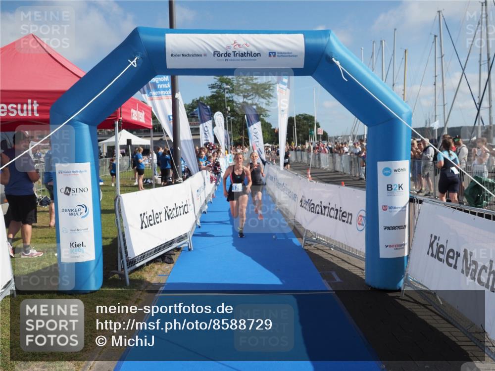 17.08.2025 - KN Förde Triathlon 2025 MichiJ http://msf.ph/oto/8588729 17.08.2025 10:30:52 Laufen 128, 204 meine-sportfotos.de