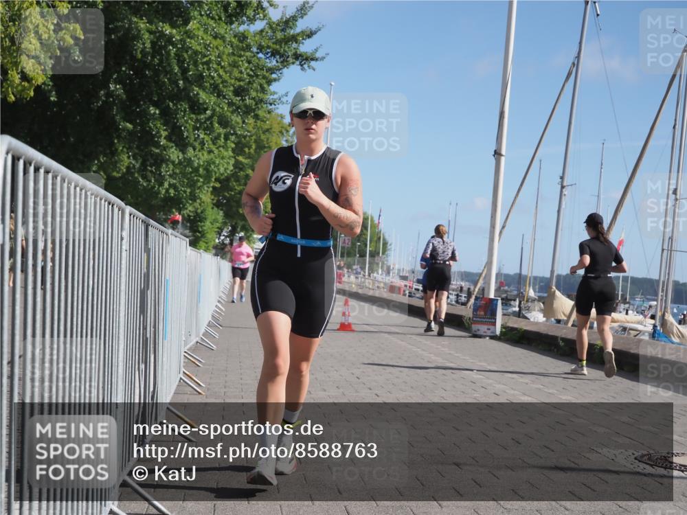17.08.2025 - KN Förde Triathlon 2025 KatJ http://msf.ph/oto/8588763 17.08.2025 10:39:50 Laufen 159 meine-sportfotos.de