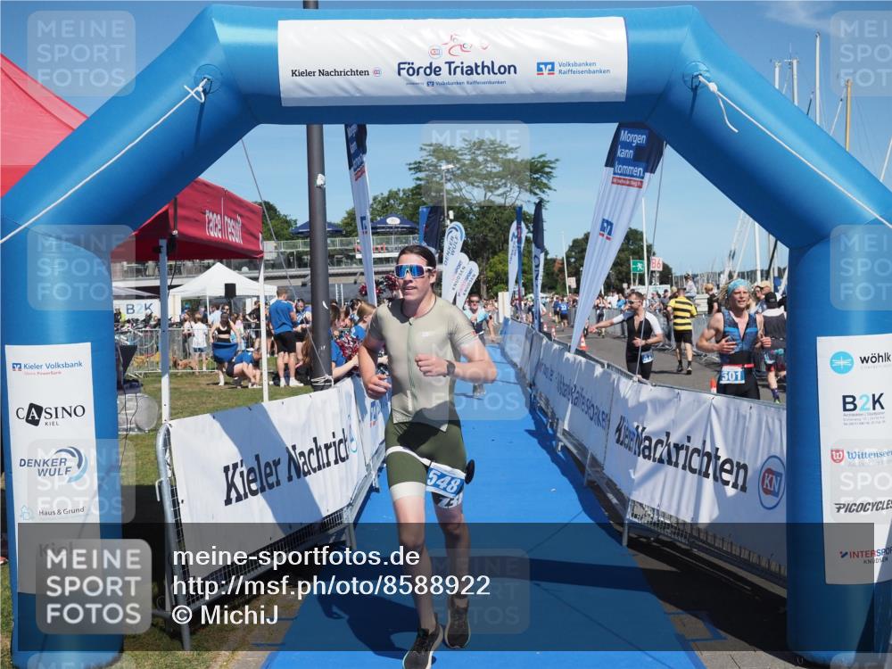 17.08.2025 - KN Förde Triathlon 2025 MichiJ http://msf.ph/oto/8588922 17.08.2025 13:45:30 Laufen 414, 447, 548 meine-sportfotos.de
