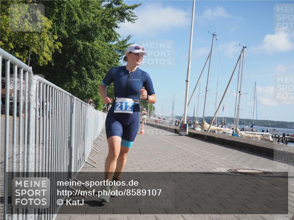17.08.2025 - KN Förde Triathlon 2025 KatJ http://msf.ph/oto/8589107 17.08.2025 10:40:47 Laufen 201, 212 meine-sportfotos.de