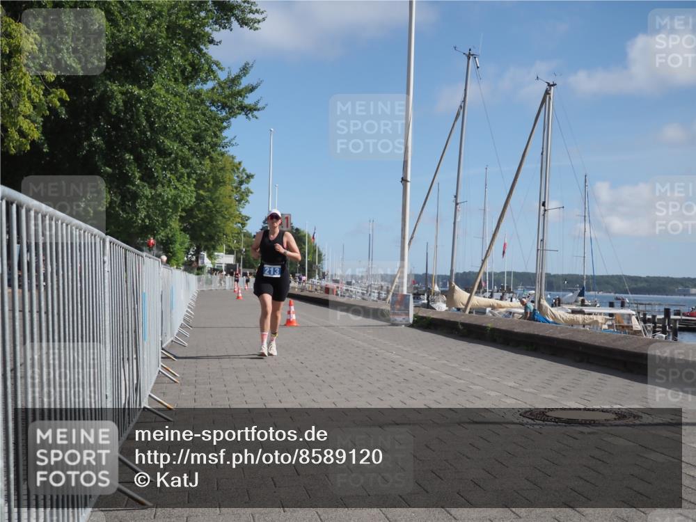 17.08.2025 - KN Förde Triathlon 2025 KatJ http://msf.ph/oto/8589120 17.08.2025 10:41:16 Laufen 213 meine-sportfotos.de
