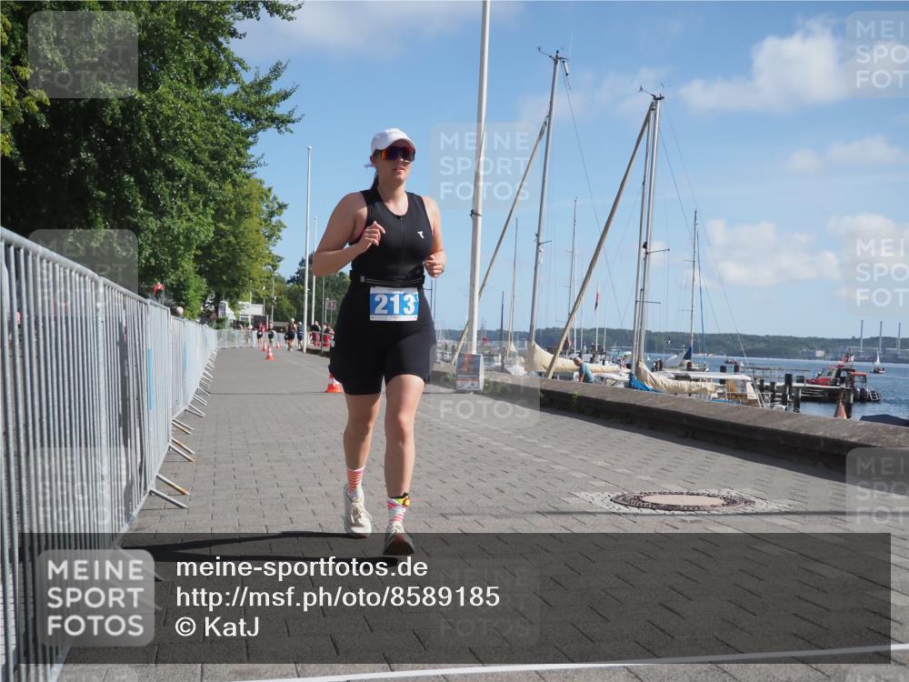 17.08.2025 - KN Förde Triathlon 2025 KatJ http://msf.ph/oto/8589185 17.08.2025 10:41:18 Laufen 213 meine-sportfotos.de
