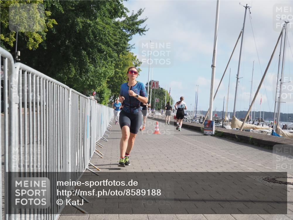 17.08.2025 - KN Förde Triathlon 2025 KatJ http://msf.ph/oto/8589188 17.08.2025 10:15:40 Laufen 127, 150, 210, 234 meine-sportfotos.de