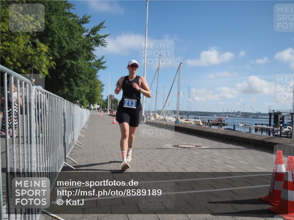 17.08.2025 - KN Förde Triathlon 2025 KatJ http://msf.ph/oto/8589189 17.08.2025 10:41:19 Laufen 213 meine-sportfotos.de
