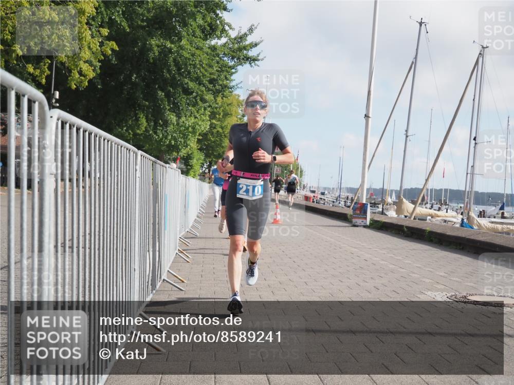 17.08.2025 - KN Förde Triathlon 2025 KatJ http://msf.ph/oto/8589241 17.08.2025 10:15:44 Laufen 127, 150, 152, 169, 210, 234 meine-sportfotos.de