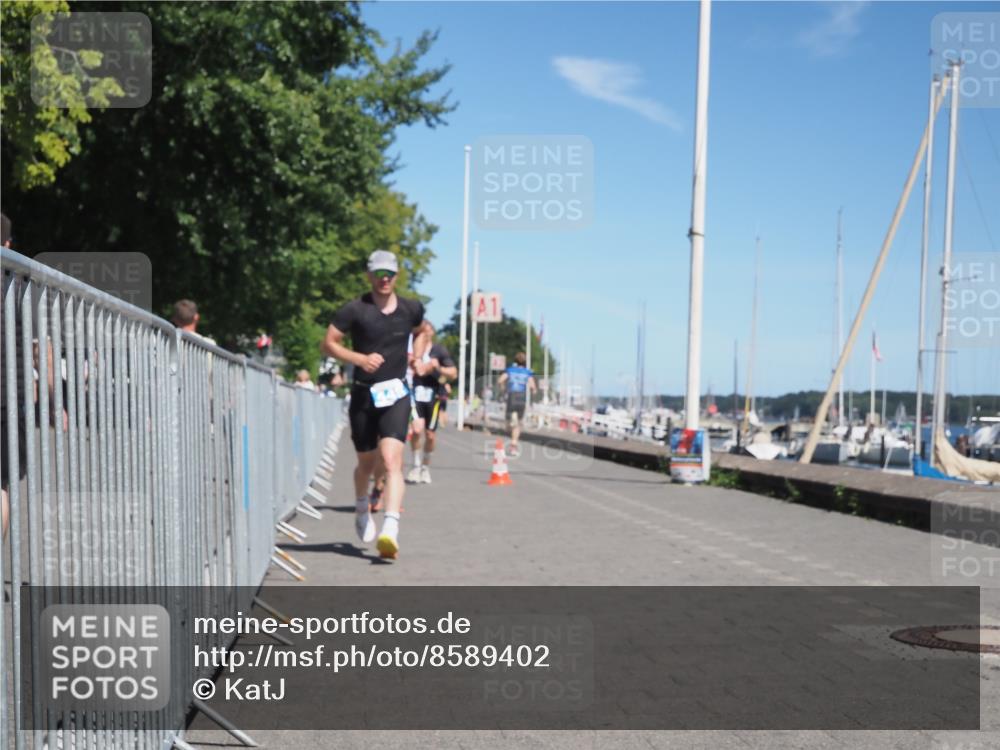 17.08.2025 - KN Förde Triathlon 2025 KatJ http://msf.ph/oto/8589402 17.08.2025 13:33:59 Laufen 445, 452, 453, 464 meine-sportfotos.de