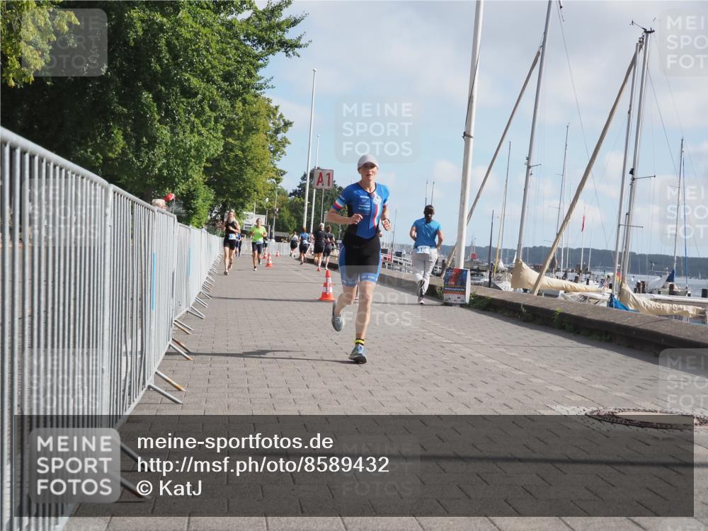 17.08.2025 - KN Förde Triathlon 2025 KatJ http://msf.ph/oto/8589432 17.08.2025 10:16:00 Laufen 108, 218 meine-sportfotos.de