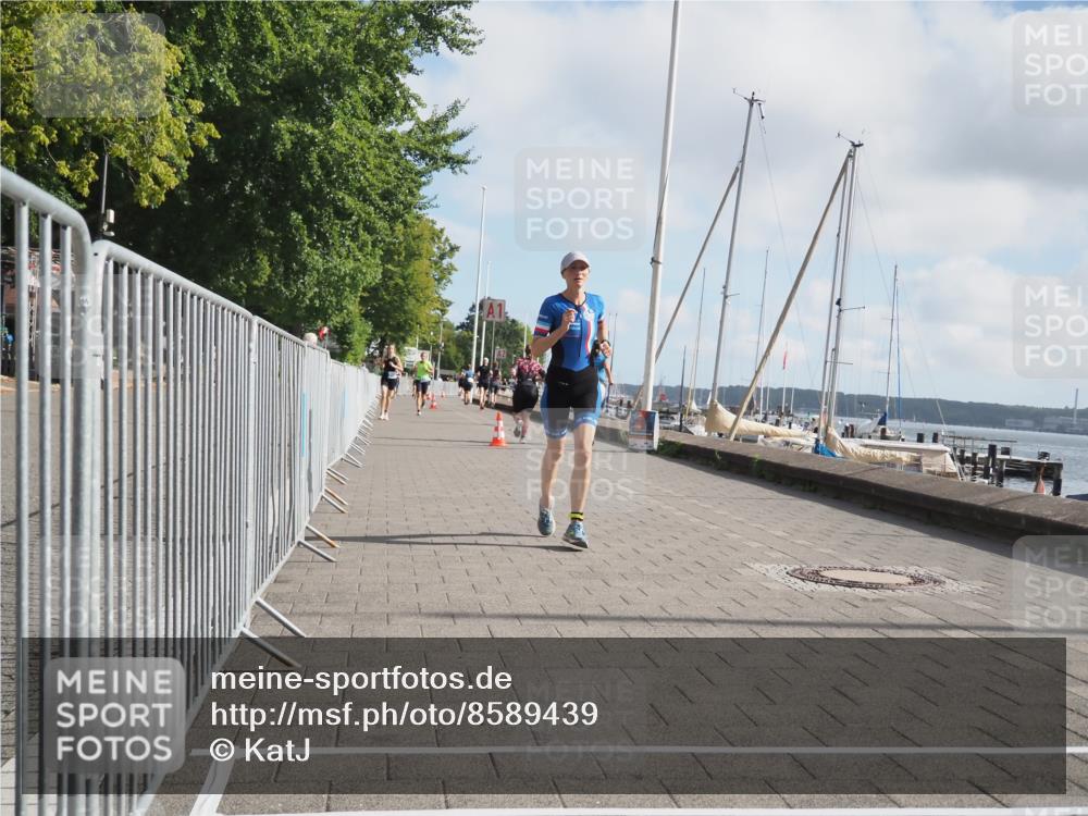 17.08.2025 - KN Förde Triathlon 2025 KatJ http://msf.ph/oto/8589439 17.08.2025 10:16:01 Laufen 108, 187, 218 meine-sportfotos.de