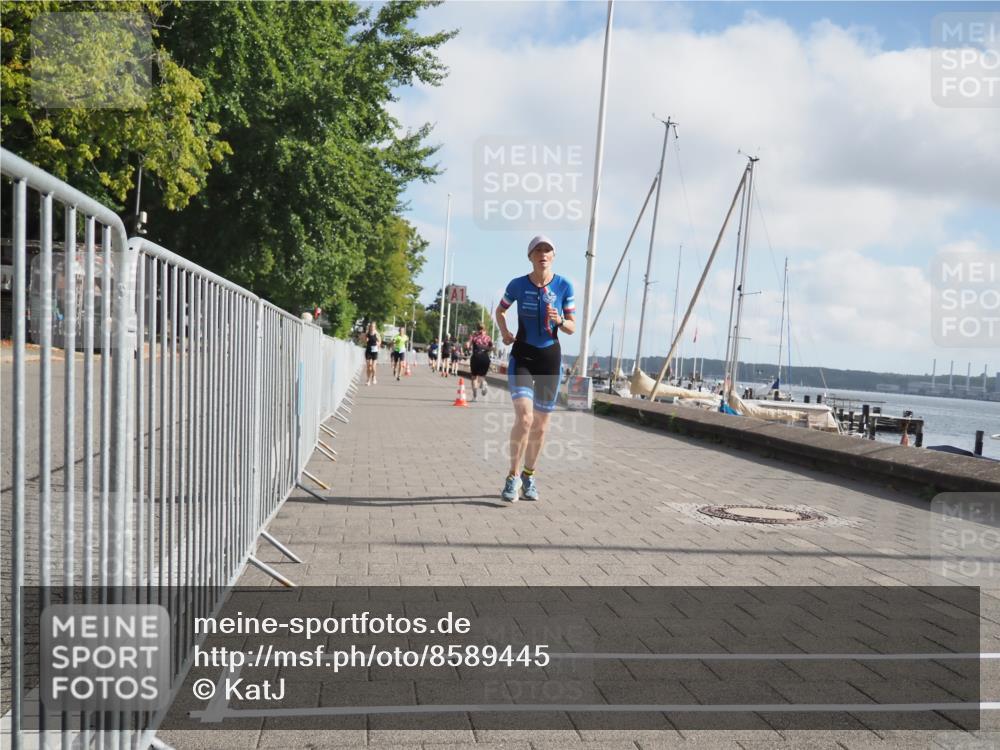 17.08.2025 - KN Förde Triathlon 2025 KatJ http://msf.ph/oto/8589445 17.08.2025 10:16:01 Laufen 108, 187, 218 meine-sportfotos.de