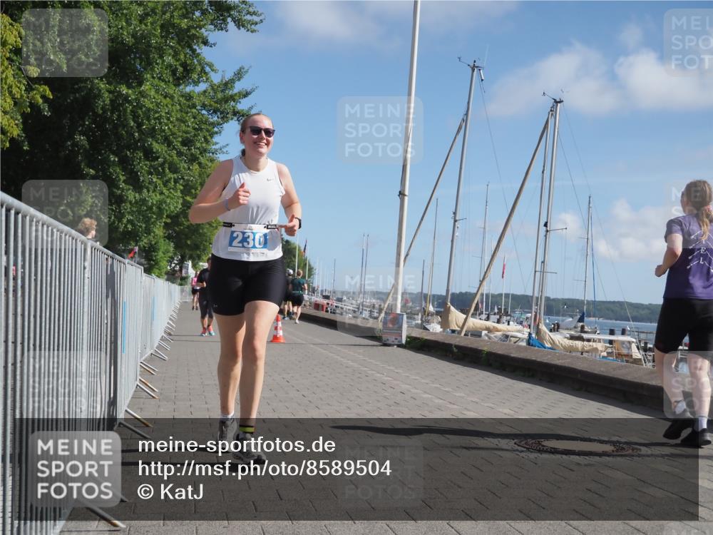 17.08.2025 - KN Förde Triathlon 2025 KatJ http://msf.ph/oto/8589504 17.08.2025 10:42:14 Laufen 230 meine-sportfotos.de