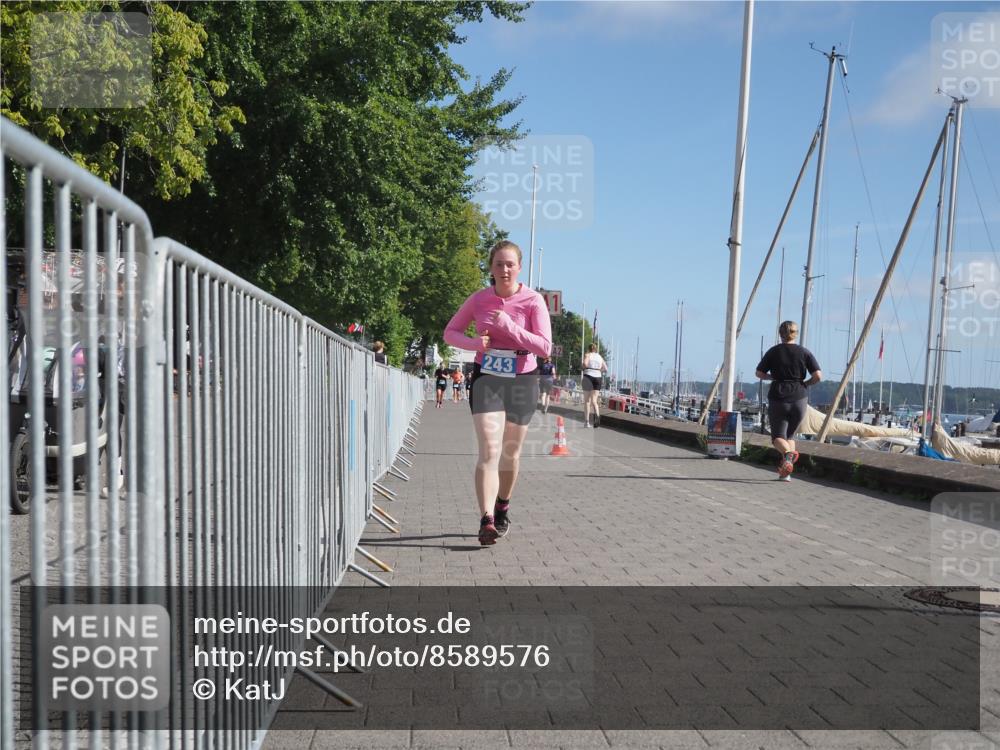 17.08.2025 - KN Förde Triathlon 2025 KatJ http://msf.ph/oto/8589576 17.08.2025 10:42:29 Laufen 243 meine-sportfotos.de