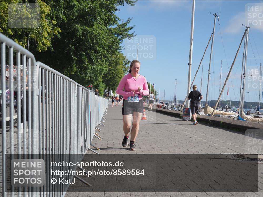 17.08.2025 - KN Förde Triathlon 2025 KatJ http://msf.ph/oto/8589584 17.08.2025 10:42:30 Laufen 243 meine-sportfotos.de
