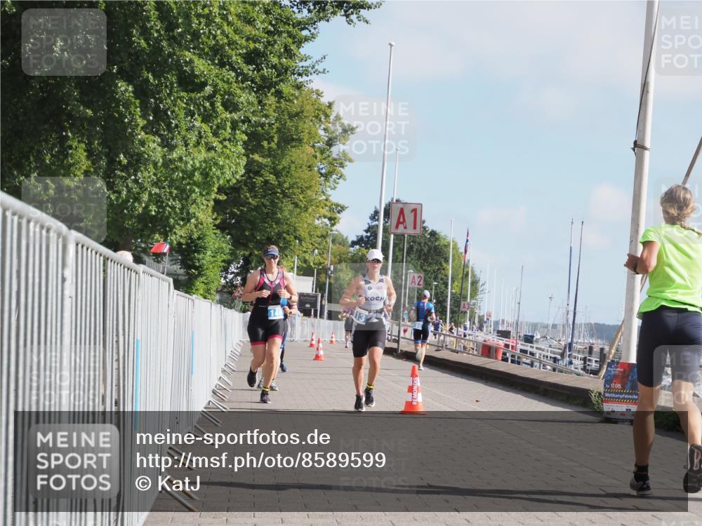 17.08.2025 - KN Förde Triathlon 2025 KatJ http://msf.ph/oto/8589599 17.08.2025 10:16:15 Laufen 113, 146, 149 meine-sportfotos.de