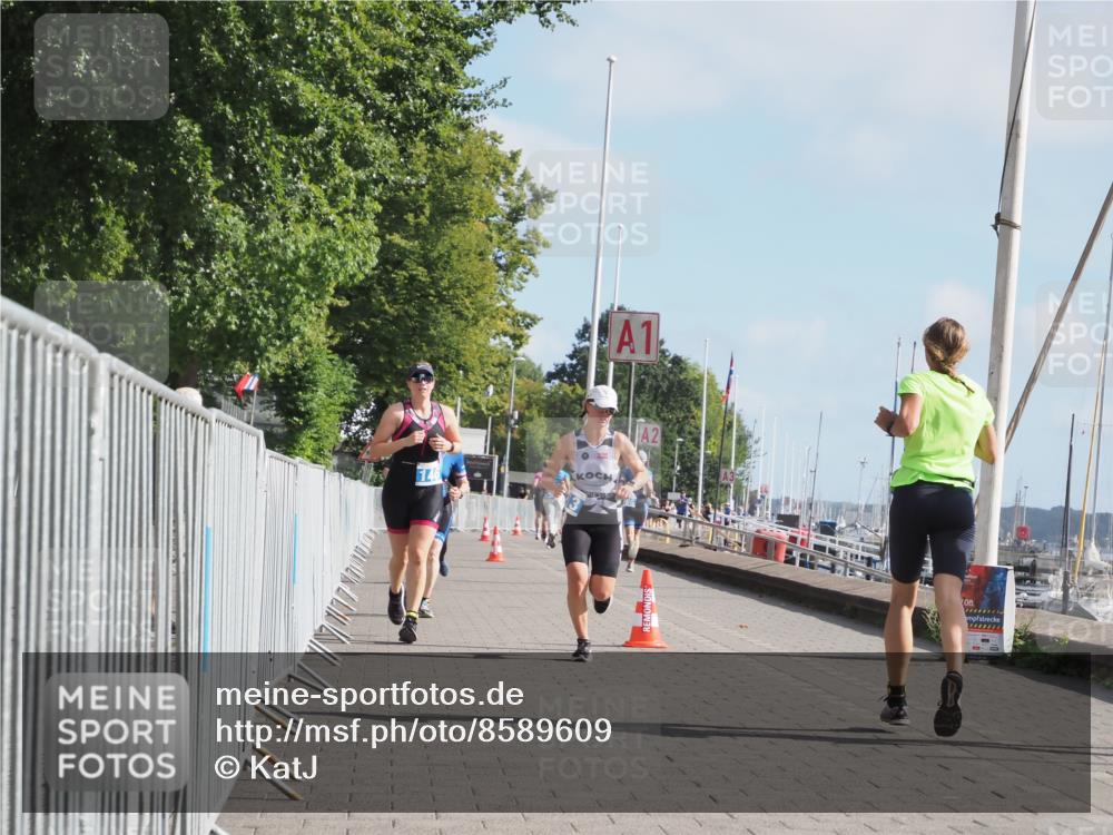 17.08.2025 - KN Förde Triathlon 2025 KatJ http://msf.ph/oto/8589609 17.08.2025 10:16:15 Laufen 113, 146, 149 meine-sportfotos.de