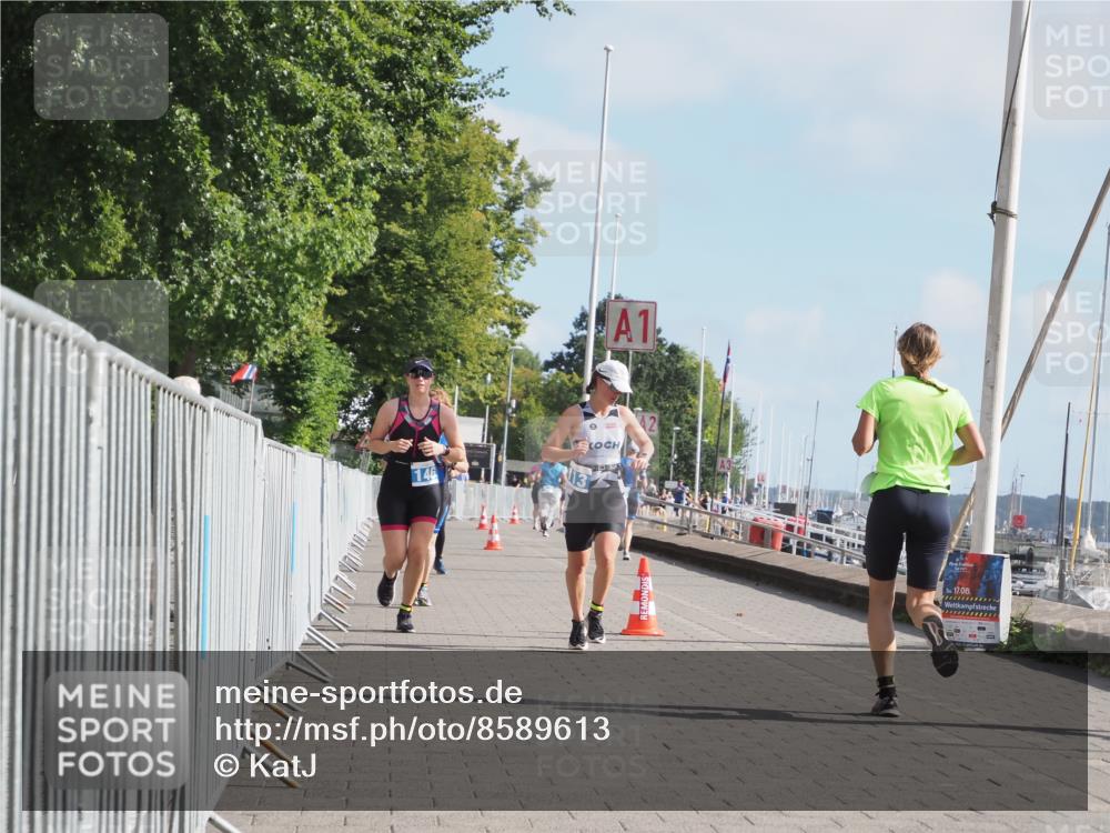 17.08.2025 - KN Förde Triathlon 2025 KatJ http://msf.ph/oto/8589613 17.08.2025 10:16:15 Laufen 113, 146, 149 meine-sportfotos.de
