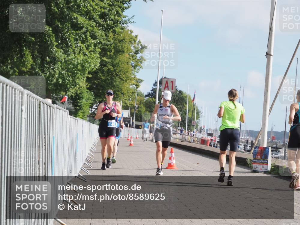 17.08.2025 - KN Förde Triathlon 2025 KatJ http://msf.ph/oto/8589625 17.08.2025 10:16:16 Laufen 113, 146, 149 meine-sportfotos.de