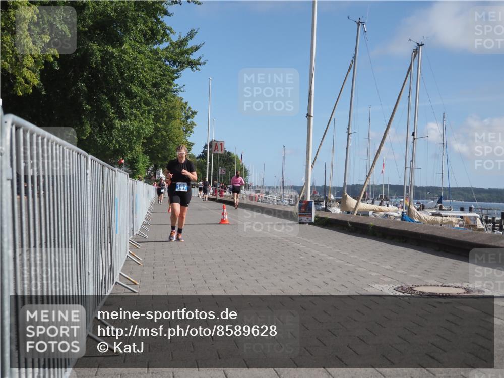 17.08.2025 - KN Förde Triathlon 2025 KatJ http://msf.ph/oto/8589628 17.08.2025 10:42:47 Laufen 167 meine-sportfotos.de