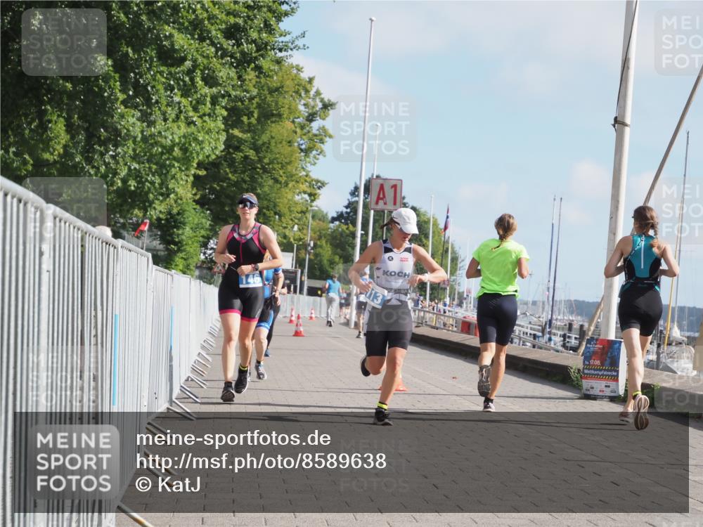 17.08.2025 - KN Förde Triathlon 2025 KatJ http://msf.ph/oto/8589638 17.08.2025 10:16:16 Laufen 113, 146, 149 meine-sportfotos.de