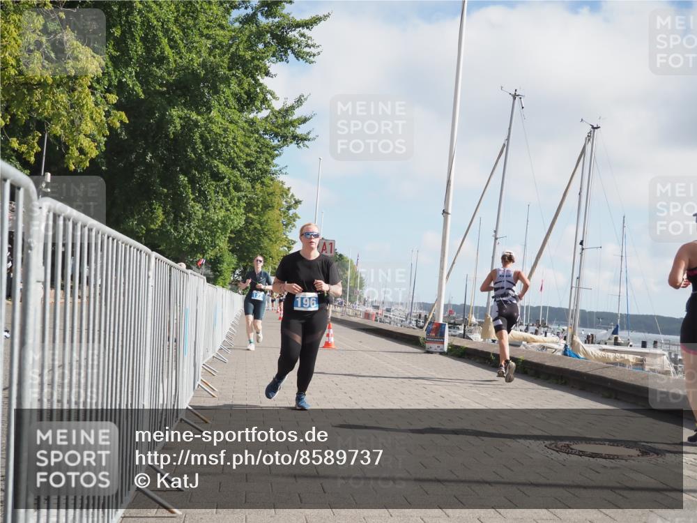17.08.2025 - KN Förde Triathlon 2025 KatJ http://msf.ph/oto/8589737 17.08.2025 10:16:25 Laufen 122, 149, 196 meine-sportfotos.de